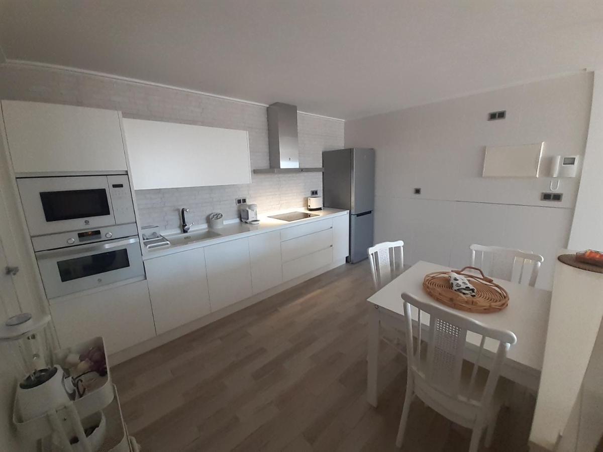 Apartamento En Aguilas Con Amplia Terraza Y Piscina Dış mekan fotoğraf